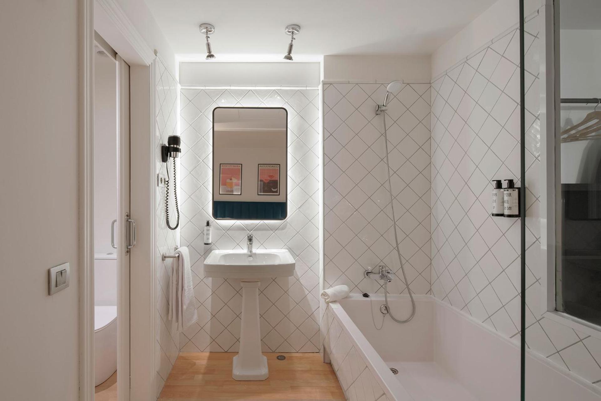 H La Paloma Boutique (Adults Only) Otel Barselona Dış mekan fotoğraf